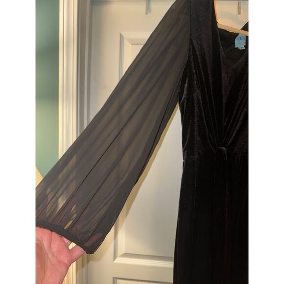 CeCe Black Velvet Tie Front Jumpsuit Size XL New without Tag MSRP $99 SOO - Picture 6 of 7